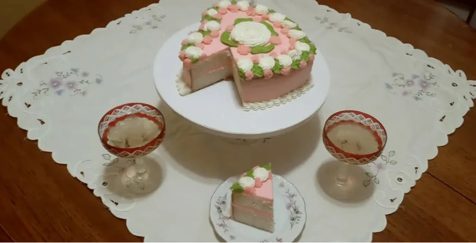 White Velvet Cake